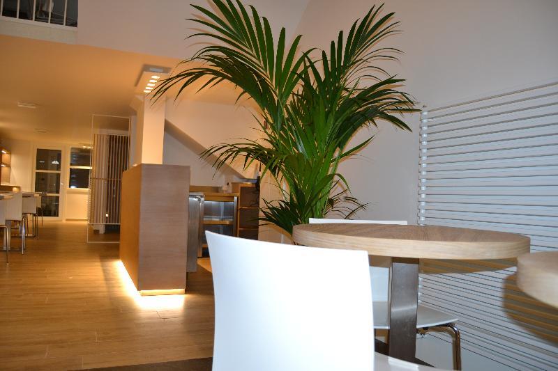 Denike By Atalaia Hoteles Santiago de Compostela Dış mekan fotoğraf