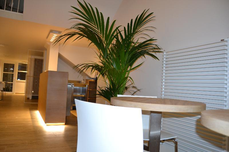 Denike By Atalaia Hoteles Santiago de Compostela Dış mekan fotoğraf